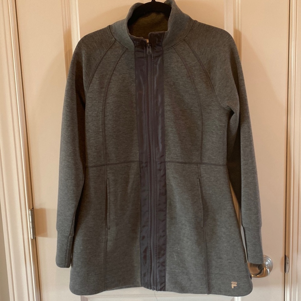 Medium. Fila sport. Zip up jacket with pockets.
